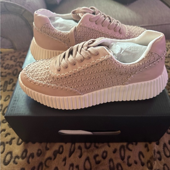 ShuShop - Picture 3 of 6